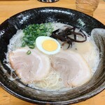 久留米ラーメン丸八 - 