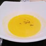 マヌエル・カーザ・デ・ファド - ランチの南瓜ポタージュ