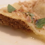 SALONE 2007 - 羊のラヴィオリ　ブッロ　エ　マジョラーナ；アップ