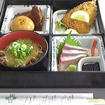 潮騒の館 やし楼 - 今回はこの料理をいただきました。