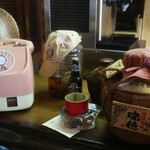 カフェ オーシャン - 電話はピンク