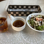 Kicchin Shiki - ランチセットのスープとサラダ