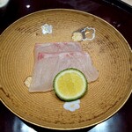 すし 良月 - イシダイ