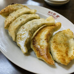 栄家 - 餃子