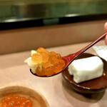 鮨処 多田 - イクラ雲丹丼　イクラリフト