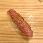 鮨処 多田 - 握り 鮪 大トロ