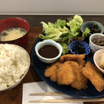 ブック＆カフェ喫茶去 - 