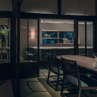 お客様もスタッフも優しい微笑みがこぼれる「おもてなし」