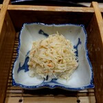 すし 良月 - 松葉ガニの蒸し鮨