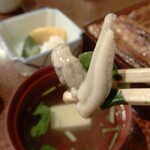 うなぎ 桜家 - 肝吸いには、こんな大きな肝が入っていました。