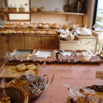 街の焼きたてパン屋さん こむぎ - 