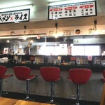 横浜家系ラーメン 天命天来 - 店内