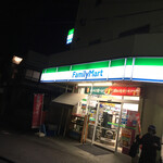 FamilyMart - 店舗外観