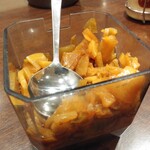 CoCo壱番屋 - 卓上の福神漬け