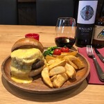 The Pub 英国調パブ＆居酒屋 - 