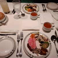 ロウリーズ・ザ・プライムリブ 恵比寿ガーデンプレイス店 - 