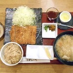 Niigata Katsu Ichi - ふわぁとろとんかつ定食