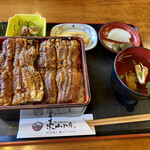 炭火焼うなぎ 東山物産 - うな丼 上重