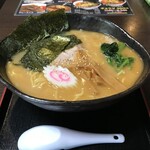 軽食＆ラーメン　こまがた - 味噌ラーメン(大盛り)
