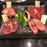 Yakiniku Senryuu - 