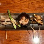串屋 晴 - 美明豚の野菜串巻き（全部のせ） ¥1,200