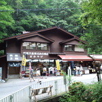 白糸の滝売店 - 売店外観◇２０１２．８