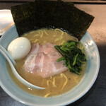 横濱家系ラーメン うめ鬼 - 