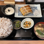 Harasu Ya - マグロのハラス定食