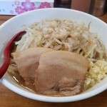 神豚 - (小)しょうゆラーメン180グラム780円&チャーシュー1枚150円