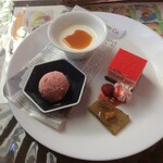 パスタ食堂 クオーレ - デザート3種