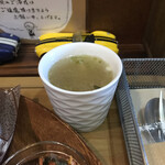 komibou - 玉子スープ。
            美味し。