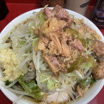 ラーメン二郎 - 青ネギみたいのあるでしょ？