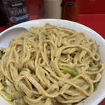 ラーメン二郎 - ボリューミー❣️