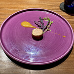 リョウリヤ ステファン パンテル - フォアグラのコンフィ 奈良漬巻き 南国フルーツのソース①