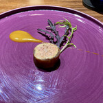 リョウリヤ ステファン パンテル - フォアグラのコンフィ 奈良漬巻き 南国フルーツのソース②