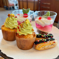 ザ タヴァン グリル＆ラウンジ - 