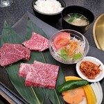 Nikuno Kappou Tamura - 厳選牛焼肉ランチセット 2909円