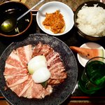 Anrakutei - 特盛り牛･牛カルビ200ランチ ￥1,000