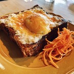 アフタヌーンティー・ラブアンドテーブル - 