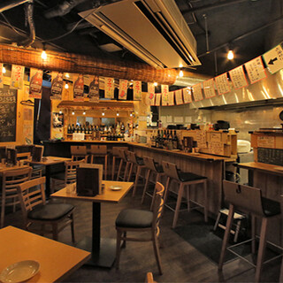 巻き串と笑いのお店 六源_2