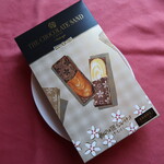 ザ チョコレートサンド トウキョウ - 銀のぶどうの THE チョコレートサンド ALMOND（12枚入り）　1188円