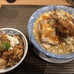 Seaburano Kami Fushimi Gouriki - 担担神二郎（２００ｇ）＆ （スタンプラリー特典）チキン南蛮丼