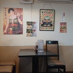 まぐちゃんラーメン - まぐちゃんラーメン  店内