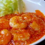 Shrimp boiled in chili sauce