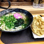 はなちゃんうどん  - ゴボウ天大盛り