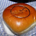 デイリーヤマザキ - 料理写真:いわきあんぱん 154円