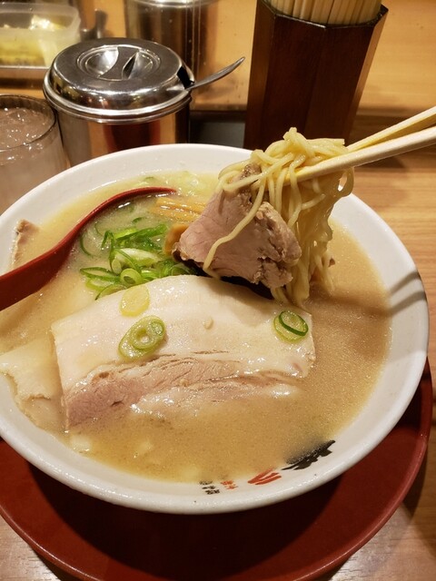 ラーメン横綱 阪急三番街店 大阪梅田 阪急 ラーメン 食べログ
