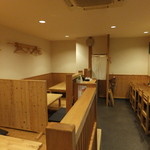 Shummi Izakaya Masudaya - 掘りごたつ式のお座敷席