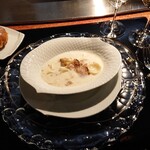 八王子うかい亭 - 温かい白トリュフの一品