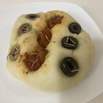 ビゴの店 神戸国際会館店 - オリーブのパン